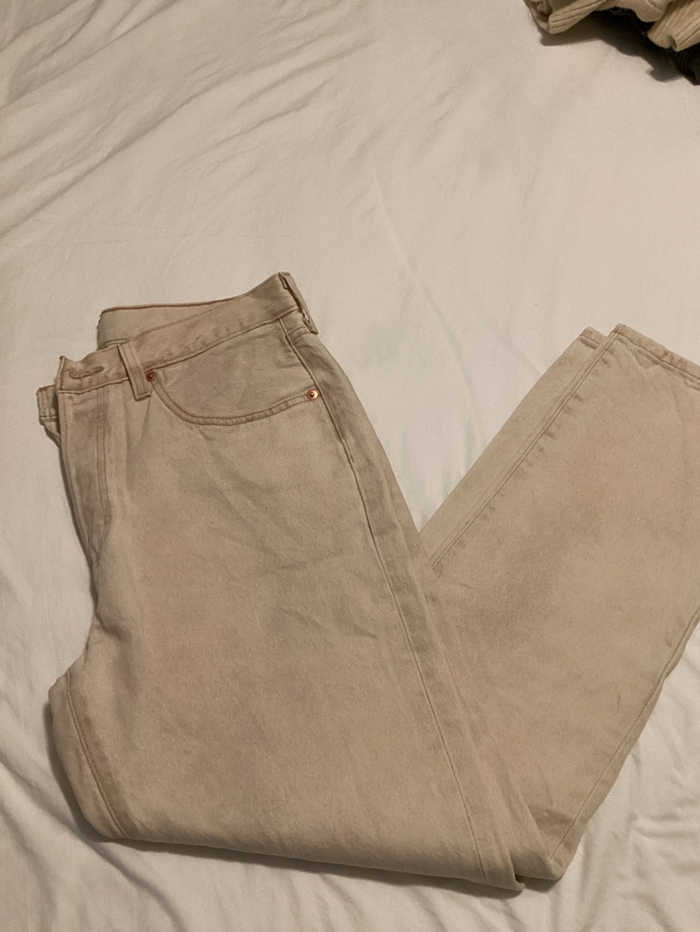 Levi's 501 Straight Jeans in Light Beige